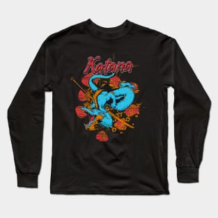 flying dragon with katana flourish Long Sleeve T-Shirt